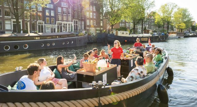 Sloop ouvert de luxe