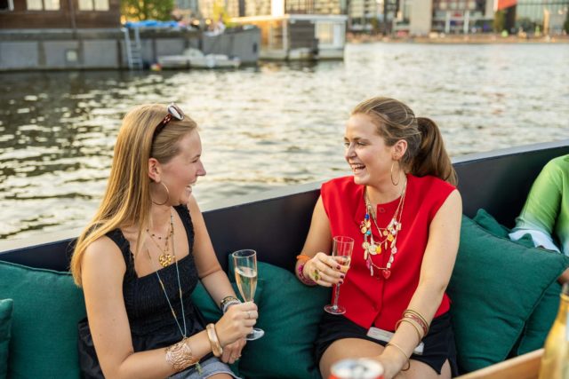 Bubbles & Bites Rondvaart Amsterdam