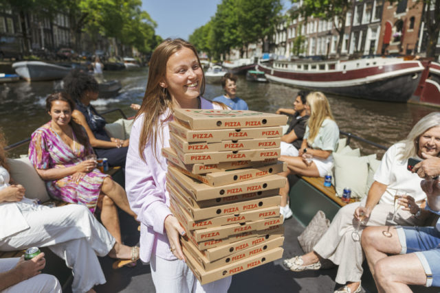 Pizza boat